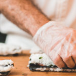 Le secteur de la restauration recrute, mais dans bien des cas, il ne suffit pas seulement de traverser la rue…